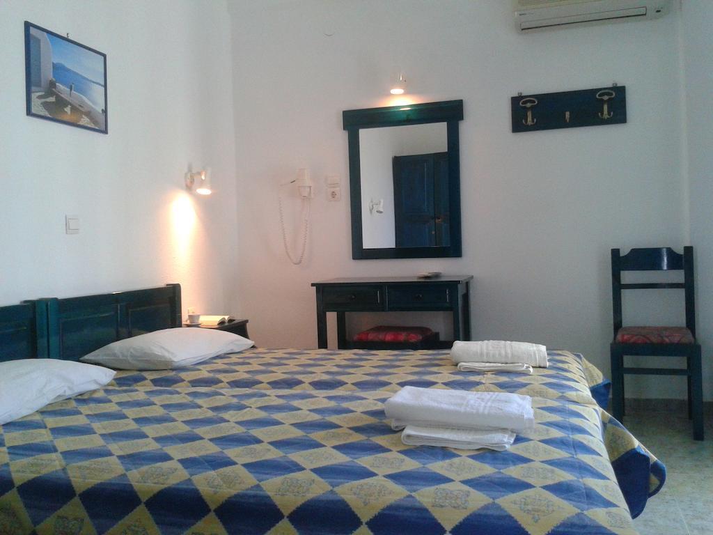 Chrisanthi Studios Agios Prokopios  Pokoj fotografie